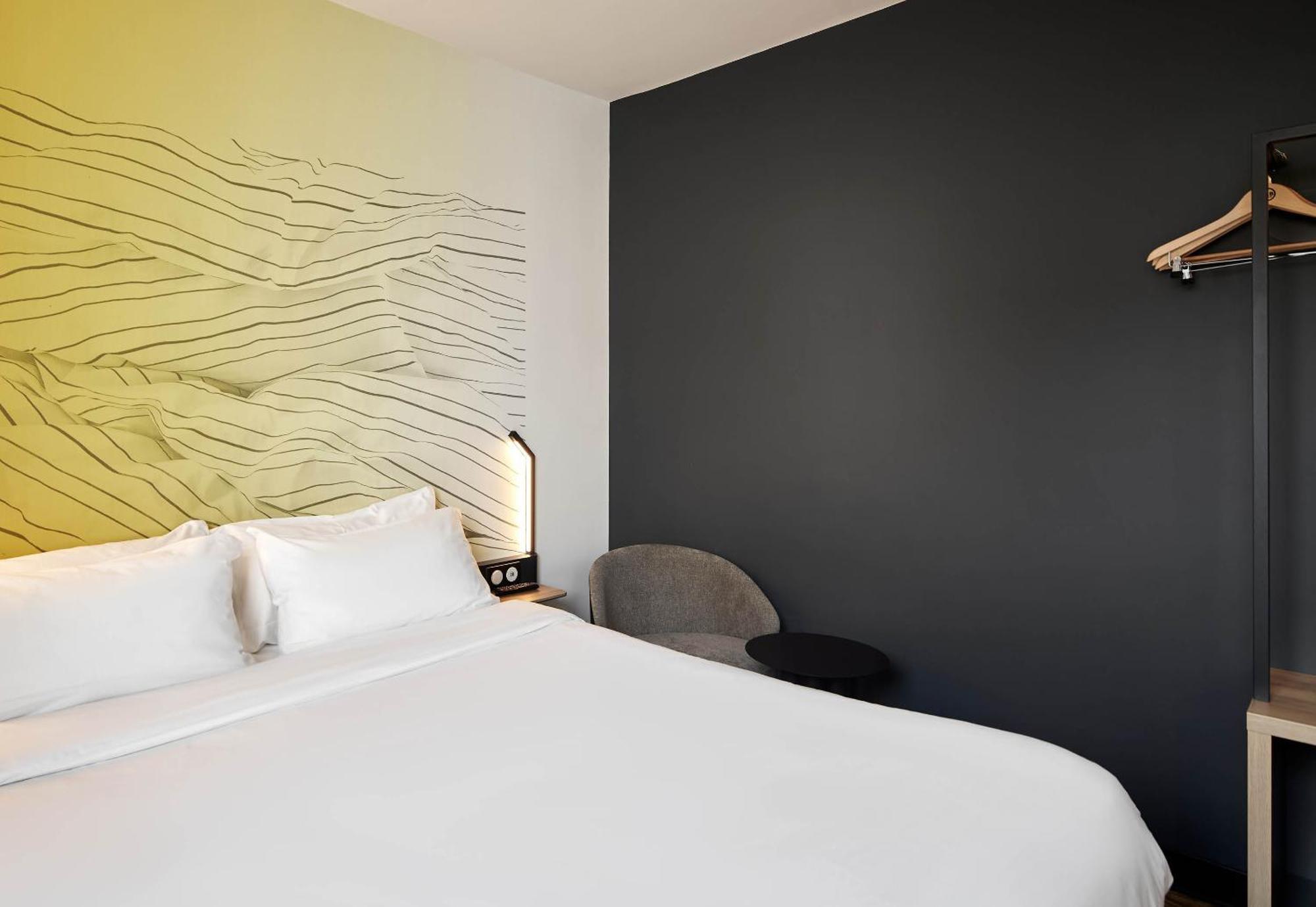 B&B HOTEL Bois d'Arcy Saint Quentin en Yvelines Extérieur photo